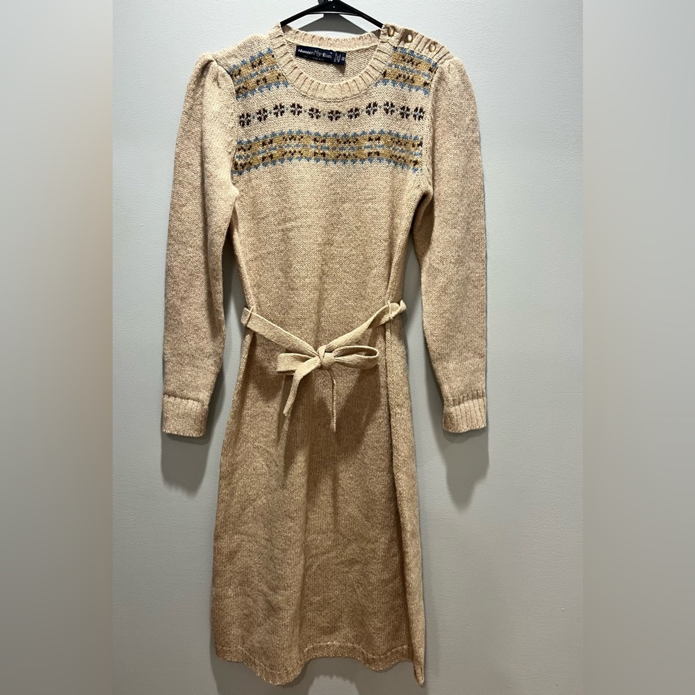Women Vintage Hunters Run 100% Wool Long Sleeve beige Knit Sweater‎ Dress Size M